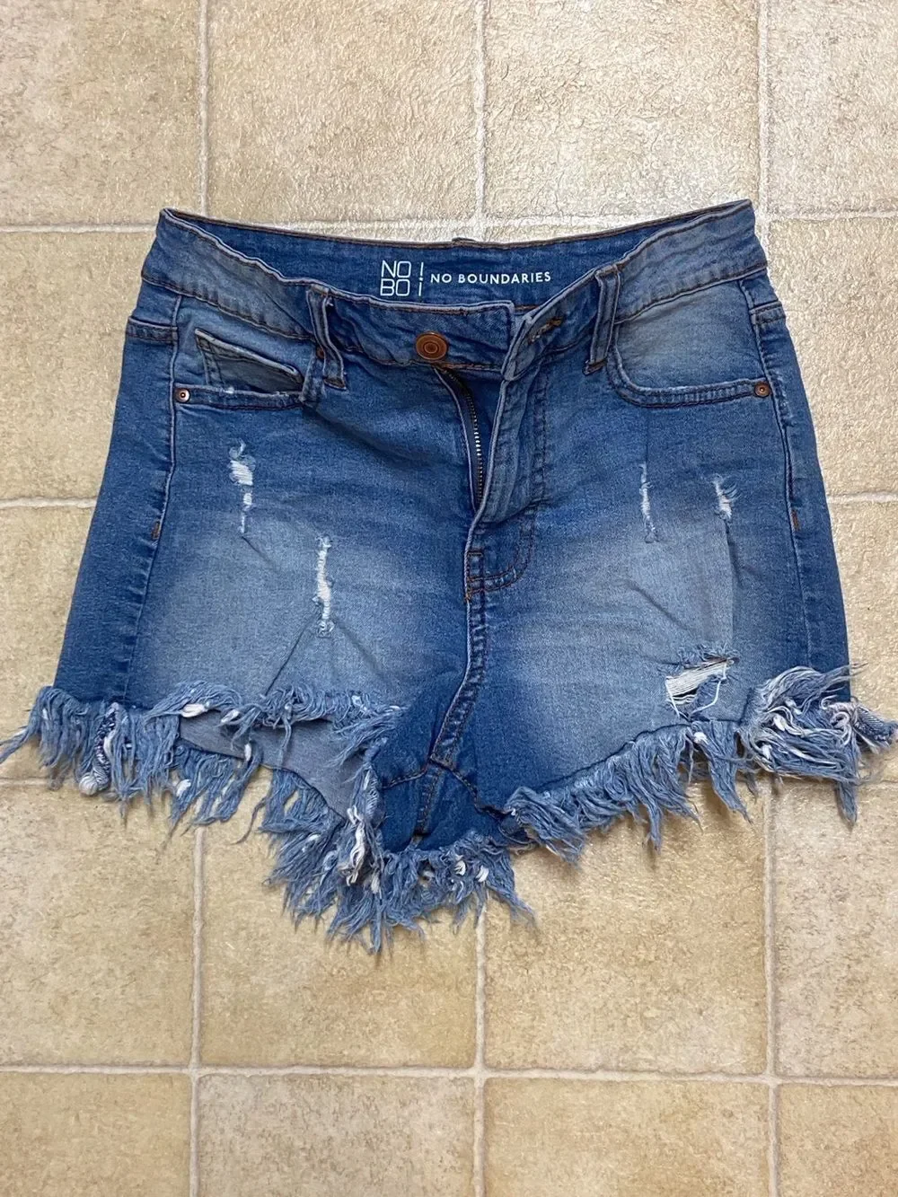 Frayed Hem Dark Blue Denim Jean Shorts No boundaries Size 5